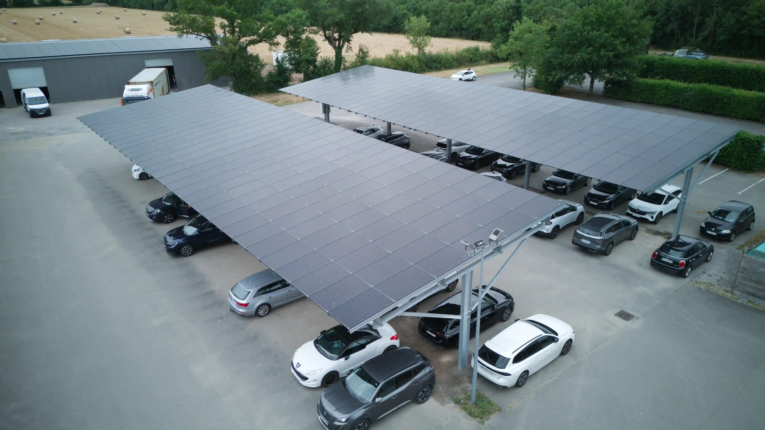 Ombrières photovoltaïques