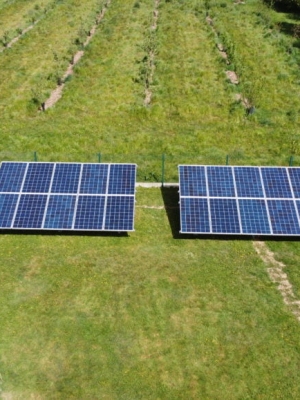 pose-panneaux-photovoltaique-champs